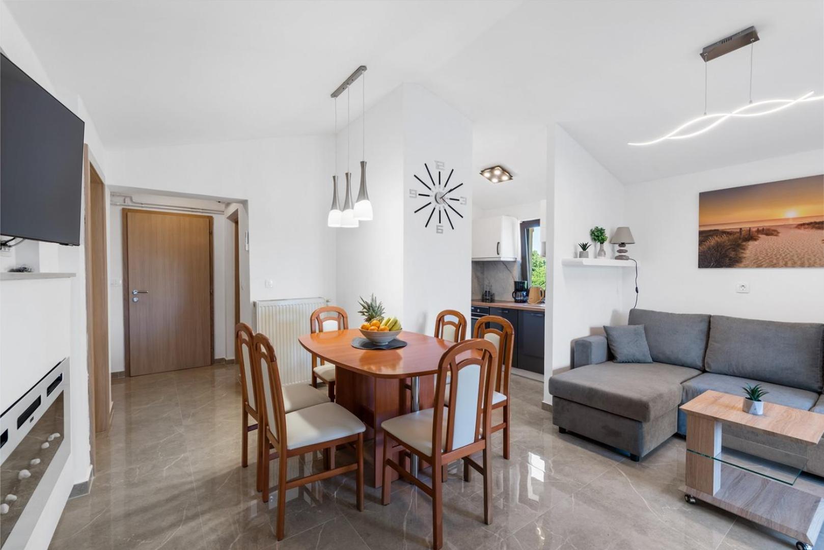App Sandro With Common Pool Poreč Habitación foto