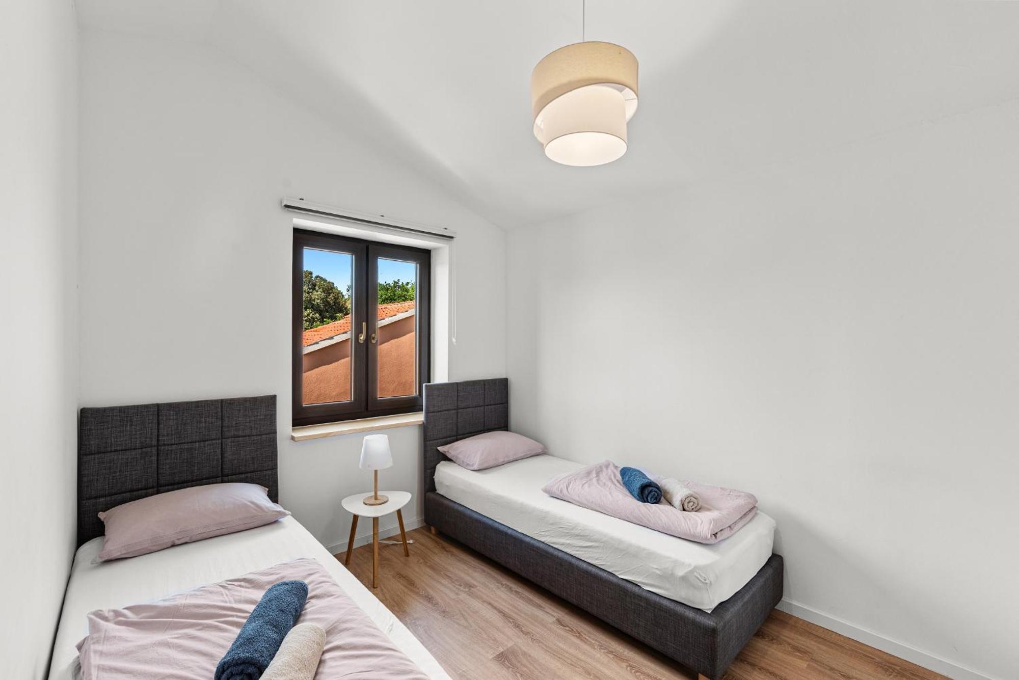 App Sandro With Common Pool Poreč Habitación foto
