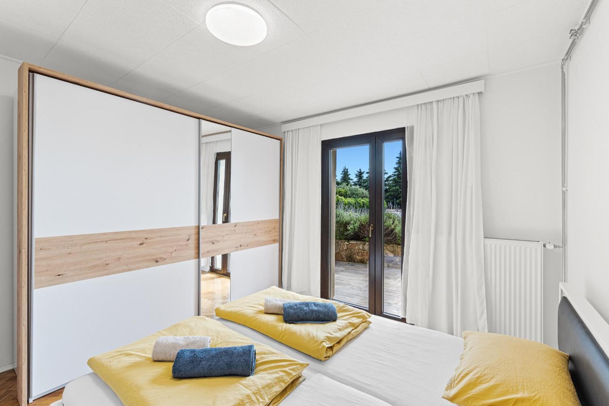 App Sandro With Common Pool Poreč Habitación foto