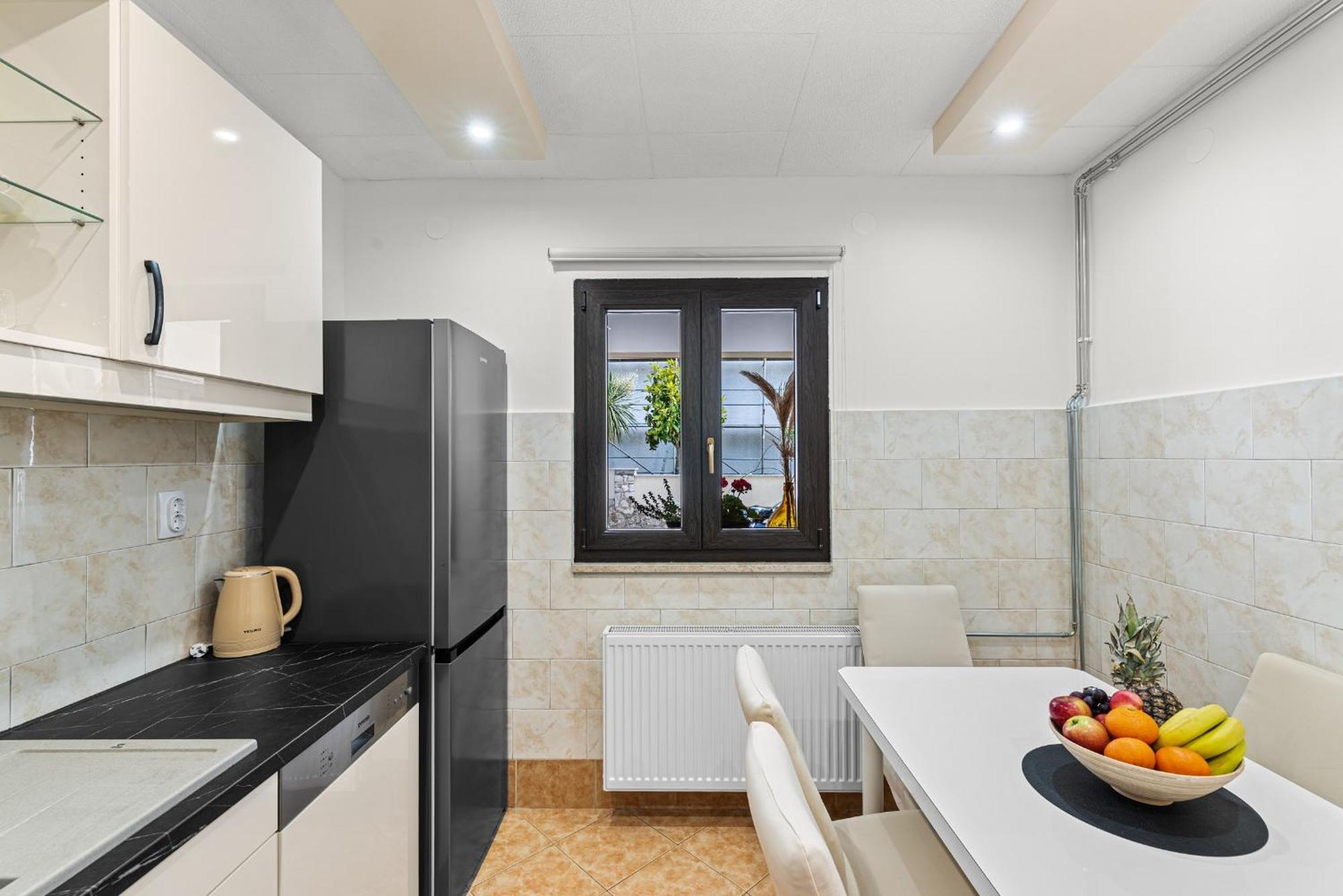App Sandro With Common Pool Poreč Habitación foto